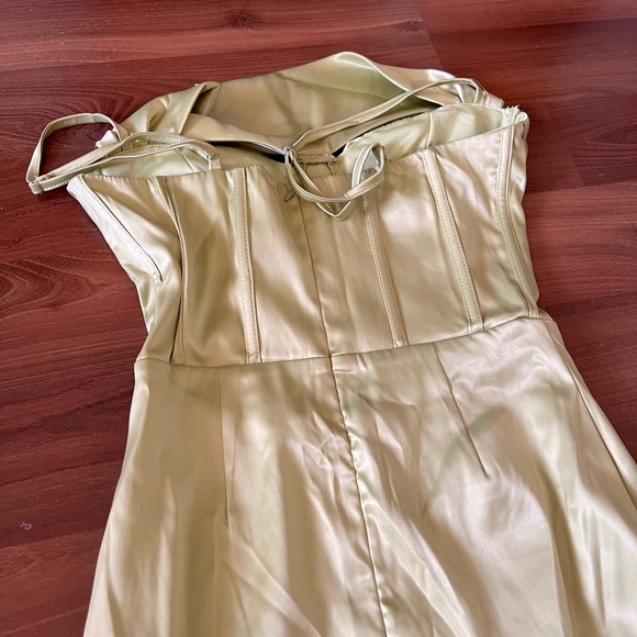 Parthea boning push up padded corset satin dress green - Picture 5 of 7